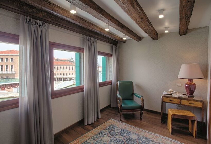 Suite con Vistas, Santa Chiara