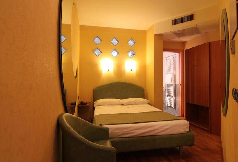 חדר סטנדרט יחיד, Sirio