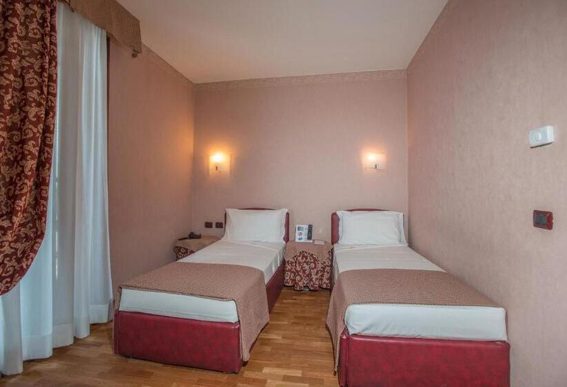 חדר סופריור, Sirio