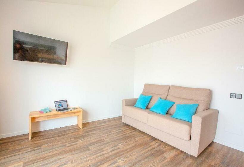 １ベッドルームアパートメント, Marsenses Paradise Club