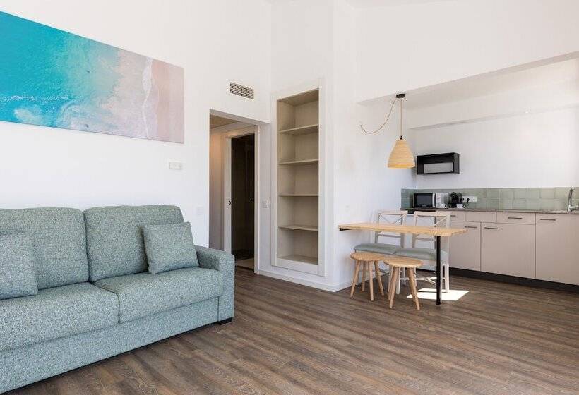 １ベッドルームアパートメント, Marsenses Paradise Club