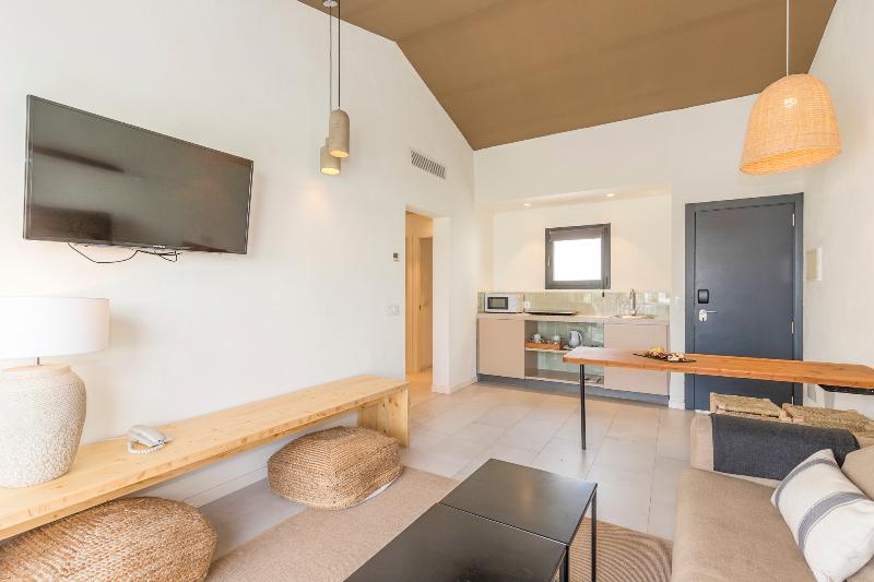 ２ベッドルームアパートメント, Marsenses Paradise Club