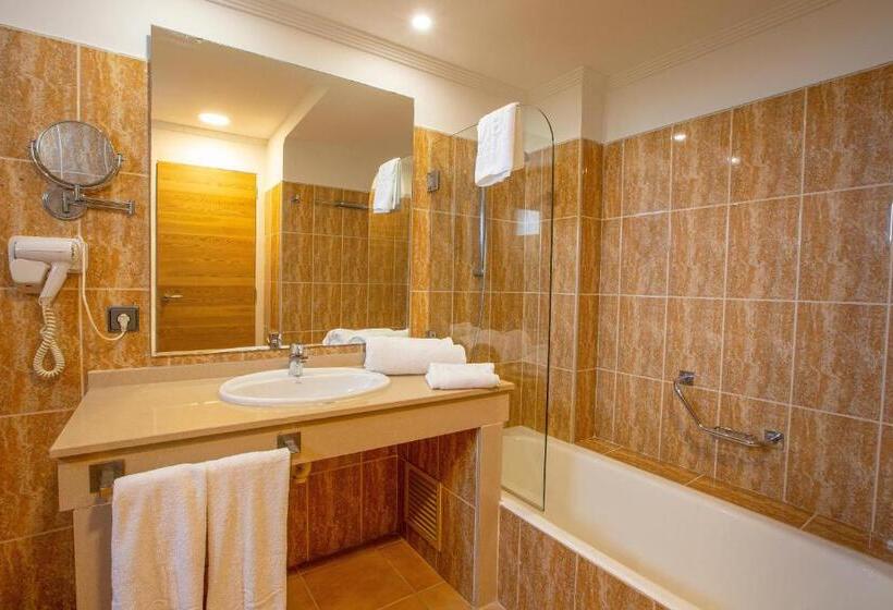 プールの見える１ベッドルームアパートメント, Marsenses Paradise Club