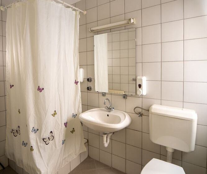 חדר סטנדרט, MP Hostel Budapest