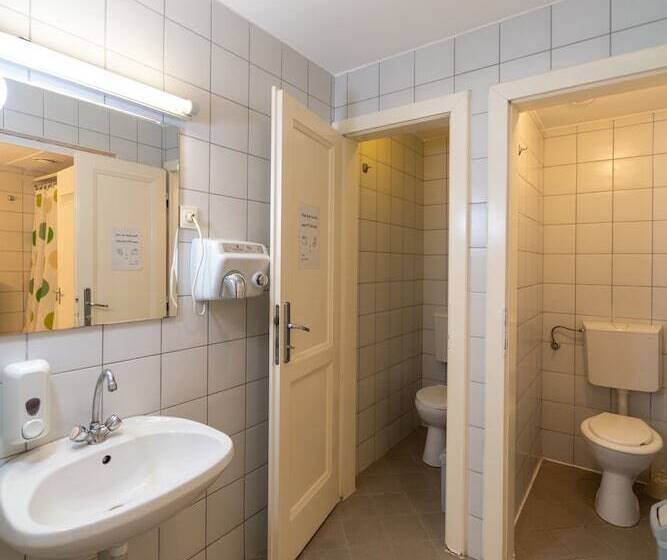 מיטה בחדר משותף, MP Hostel Budapest