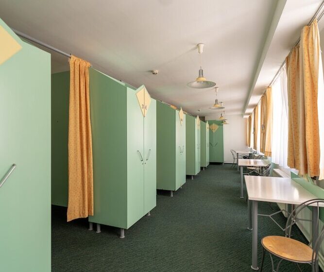 מיטה בחדר משותף, MP Hostel Budapest