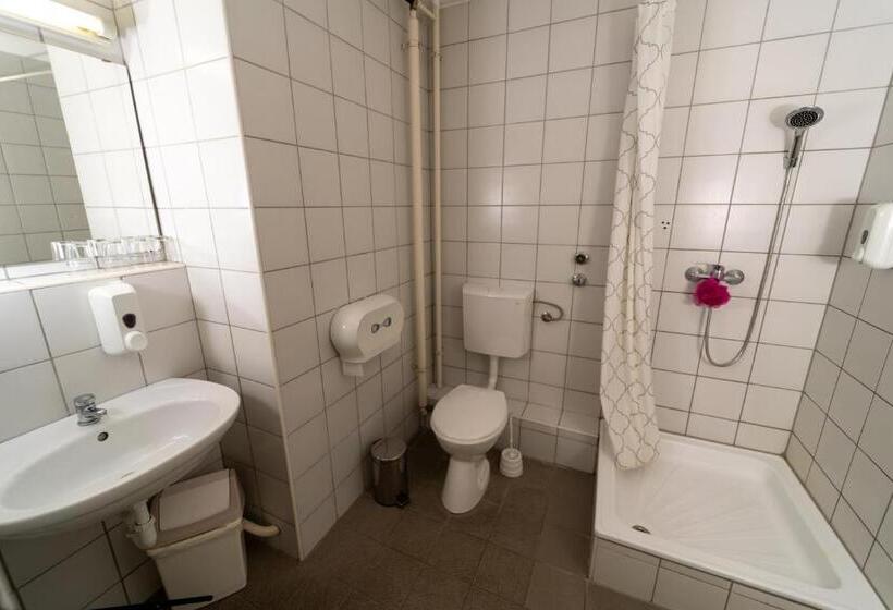 מיטה בחדר משותף, MP Hostel Budapest