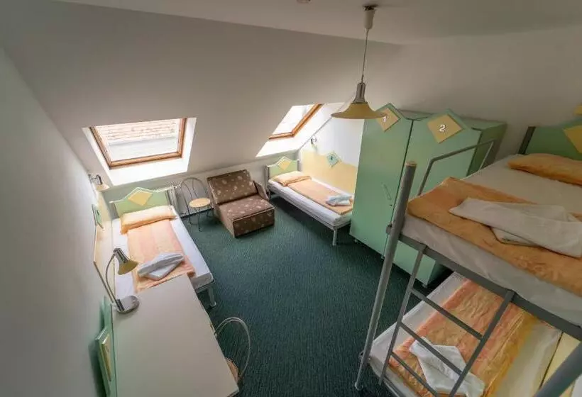 Geteiltes Mehrbettzimmer, MP Hostel Budapest