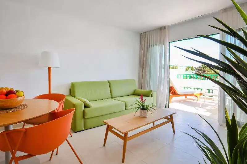 آپارتمان 1 خوابه, Nazaret Apartments