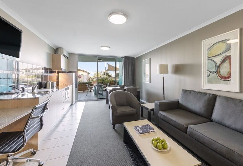 דירת דלוקס 2 חדרי שינה, Nesuto The Entrance