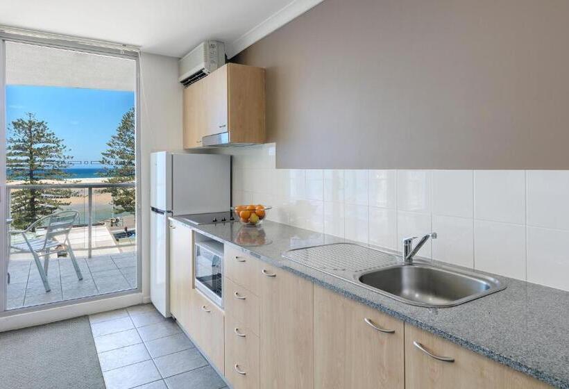 דירת חדר, Nesuto The Entrance