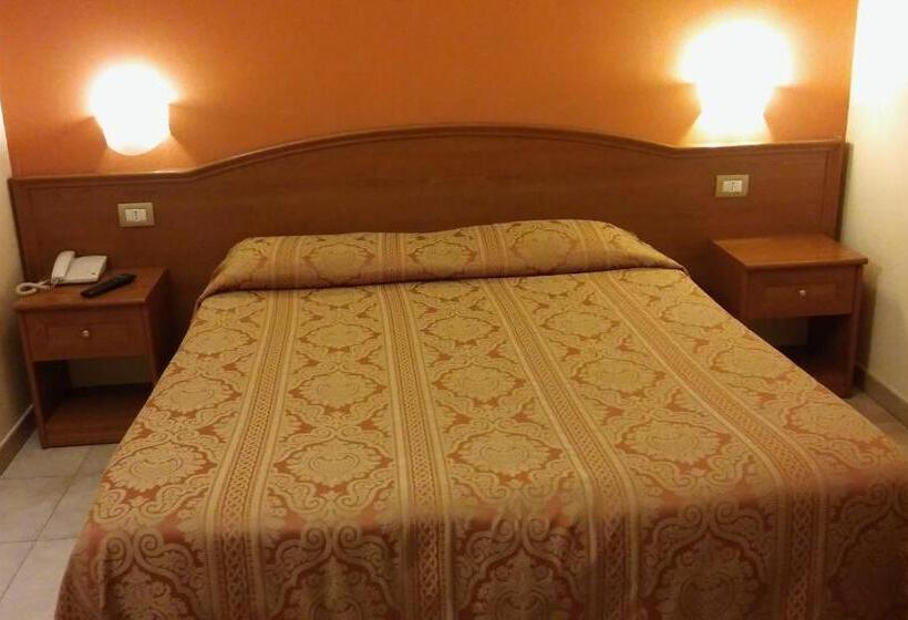 בקתה סטנדרטית, Giardino