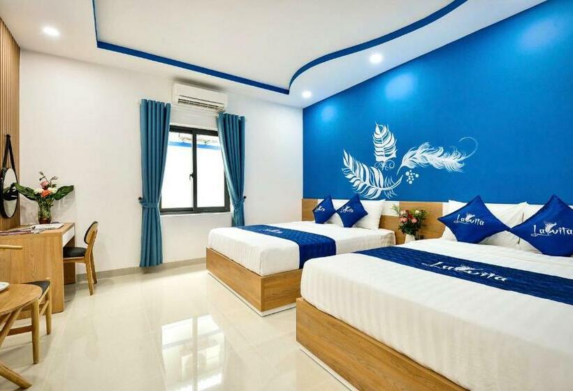 اتاق استاندارد چهار تخته, La Vita