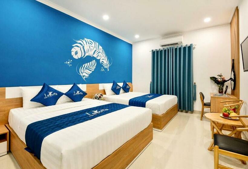 اتاق استاندارد چهار تخته, La Vita