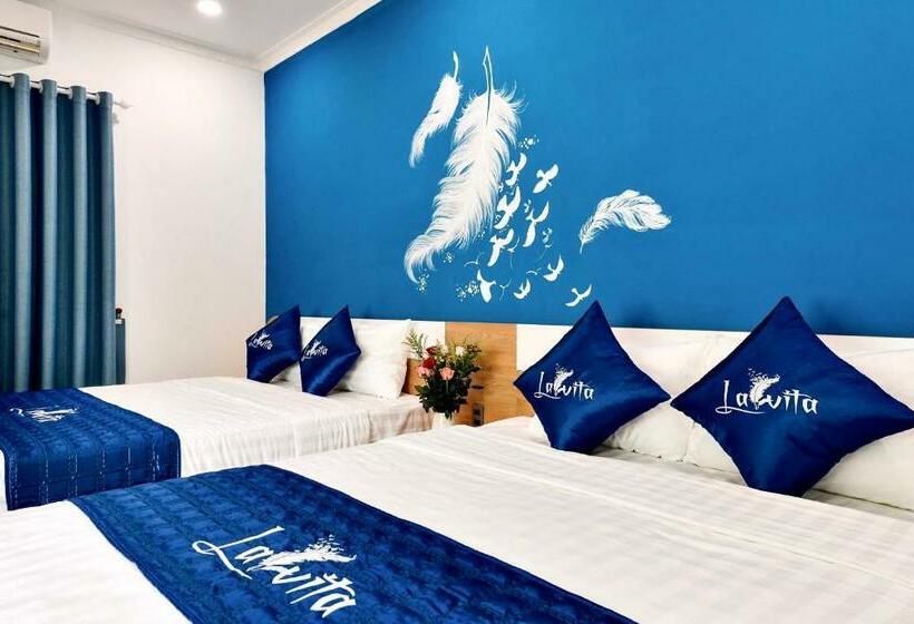 اتاق استاندارد چهار تخته, La Vita