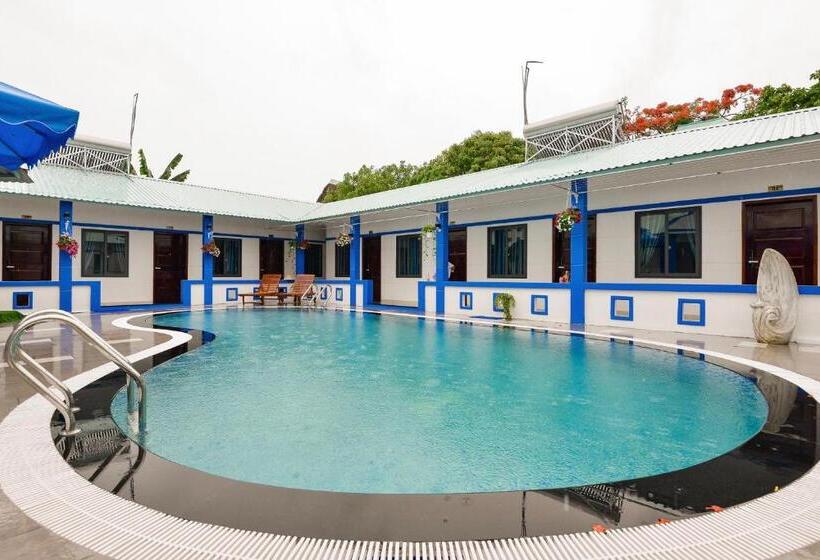 اتاق استاندارد چهار تخته, La Vita