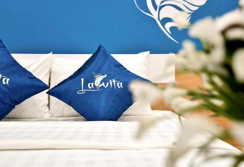 اتاق استاندارد سه نفره, La Vita