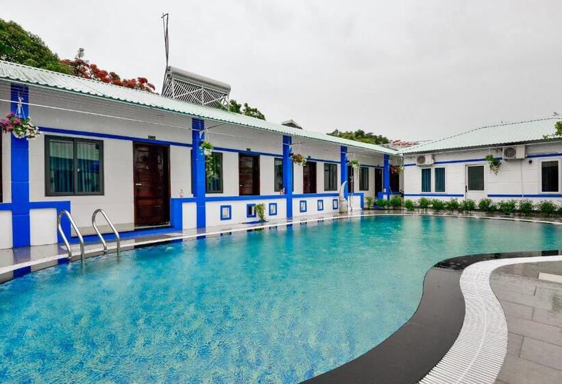 اتاق استاندارد سه نفره, La Vita