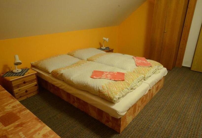 جناح غرفتين نوم, Ubytovani Haasova