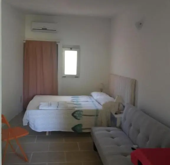 スタンダードスタジオ, Agriturismo Vignavecchia