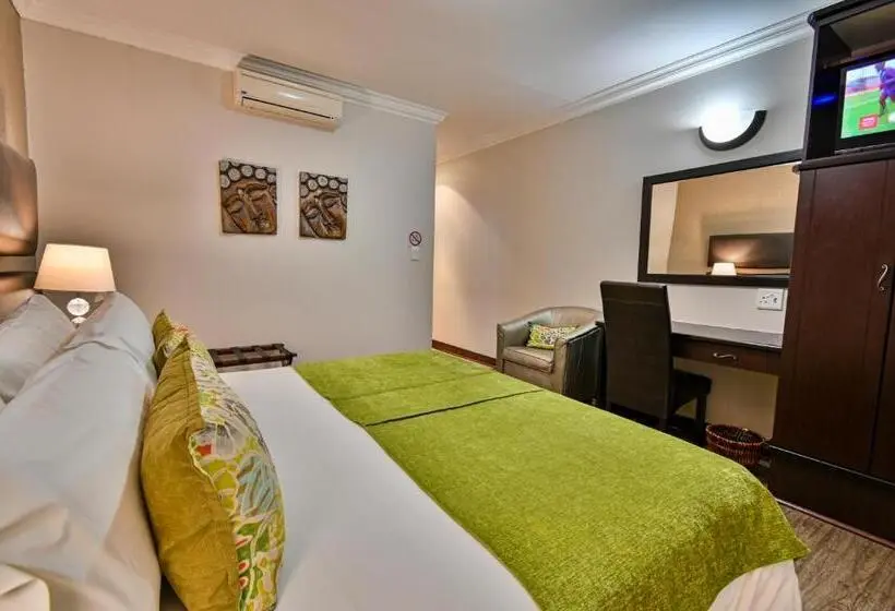 اتاق اجرایی با تخت بزرگ, Villa Bali Luxury Guesthouse