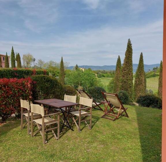Апартаменты 1 Спальня с Террасой, Agriturismo Corte In Poggio