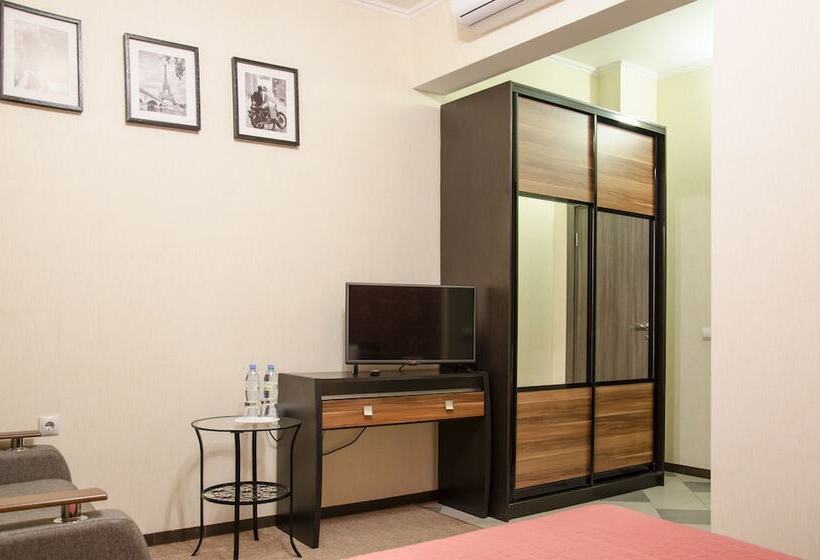 舒适三人间, Medovo House Domodedovo