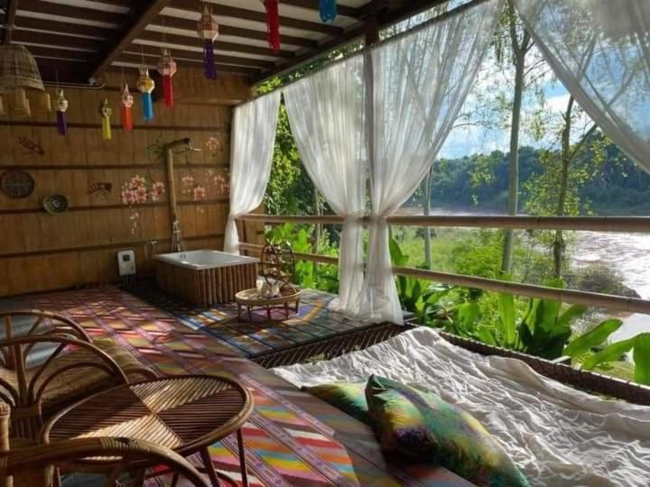 带阳台套房, Nan De Panna Resort And Spa