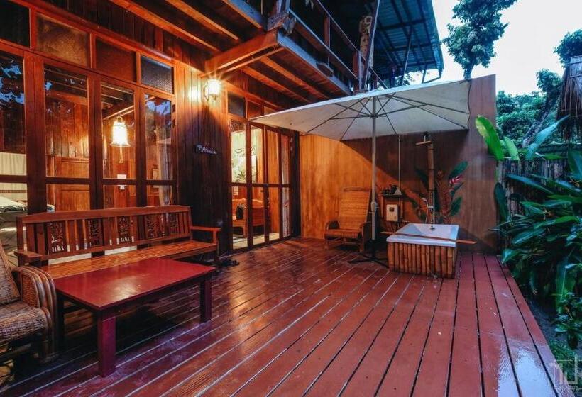 标准间带阳台, Nan De Panna Resort And Spa