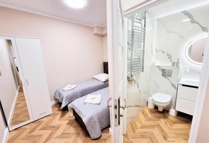 Номер Economy, Orange Tree