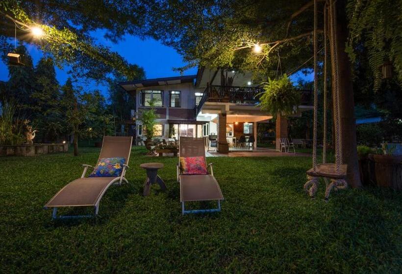 ファミリールーム, Phuttal Residence