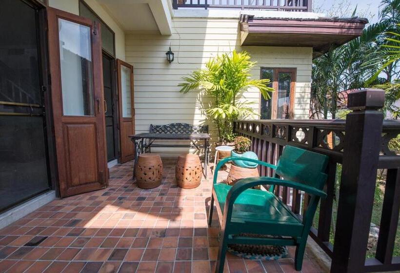 ガーデンビュースタンダードルーム, Phuttal Residence