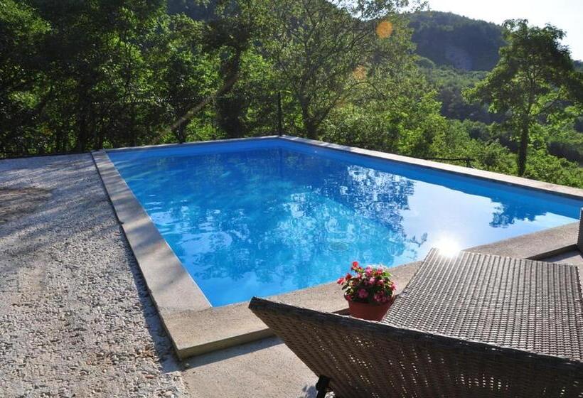 בית, 2 חדרי שינה, Traditional Stone House Kotli