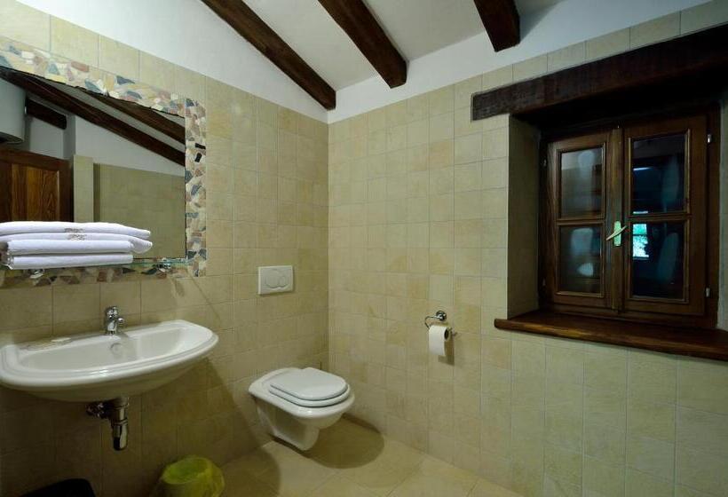 בית, חדר שינה 1, Traditional Stone House Kotli