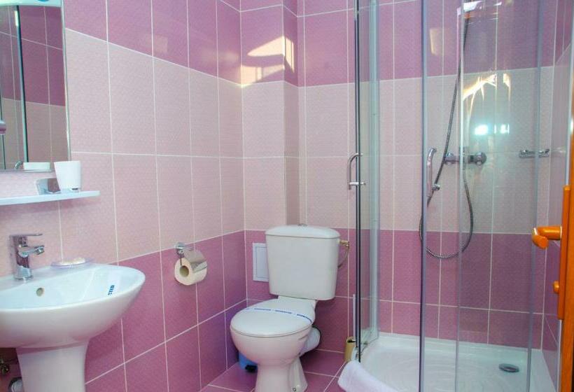 غرفة قياسية, Casa Andu