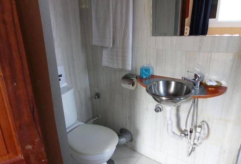 اتاق استاندارد, Cheers Guesthouse