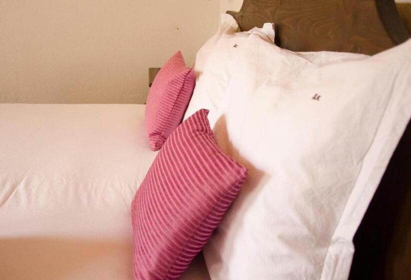 חדר סטנדרט, Family Hotel Dinchova Kushta