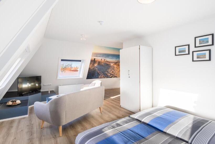 コンフォートトリプルルーム, Bij Boone