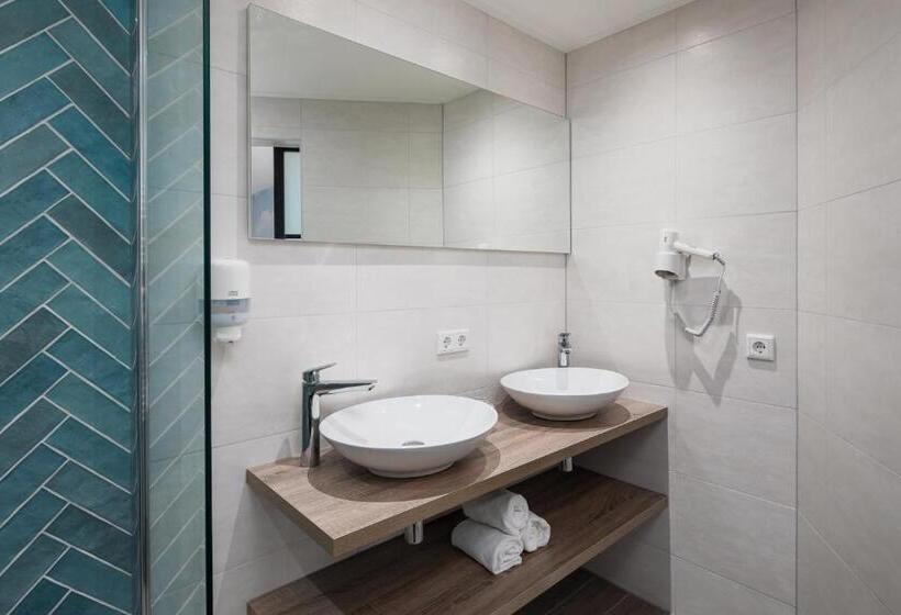 バルコニー付きデラックスルーム, Bij Boone