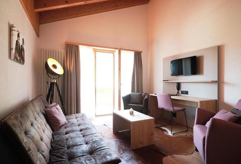 סוויטת ג'וניור, Hubertus