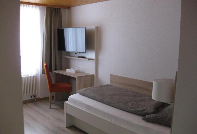 חדר סטנדרד יחיד חדר אמבטיה משותף, Hubertus