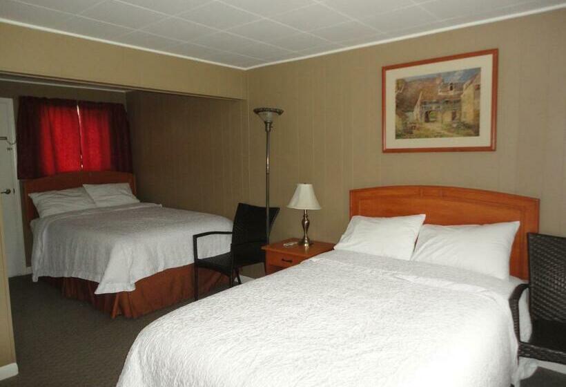 غرفة قياسية مزوَّدة بشُرفة, Sorrento Inn Motel