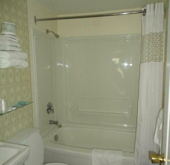 غرفة قياسية مزوَّدة بشُرفة, Sorrento Inn Motel