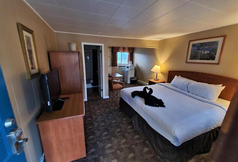 غرفة قياسية مزوَّدة بشُرفة, Sorrento Inn Motel