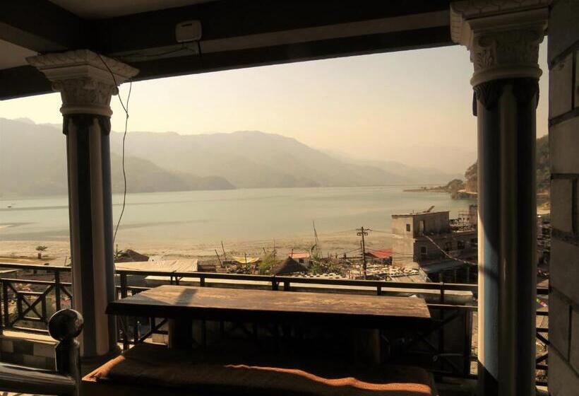 اتاق استاندارد یک تخته با بالکن, Lake Vision Guesthouse