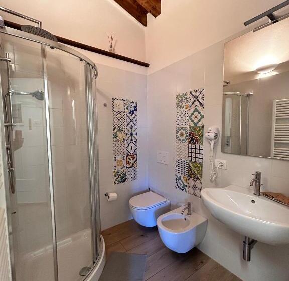 Семейный Номер, B&b Convivium