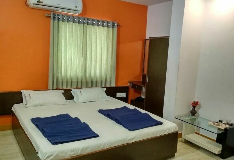 Номер Deluxe, Krishna