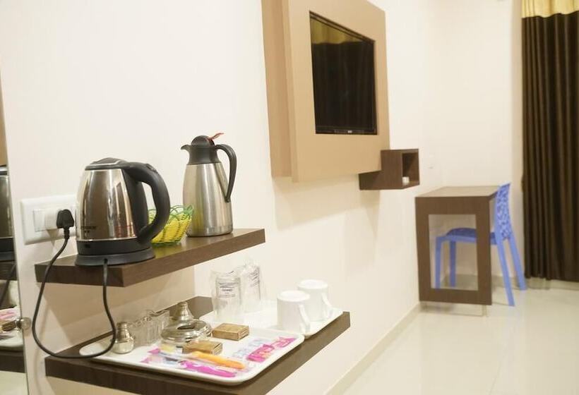 Номер Deluxe, Krishna