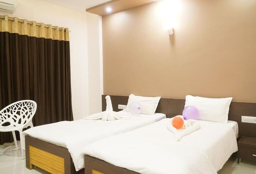 Номер Deluxe, Krishna