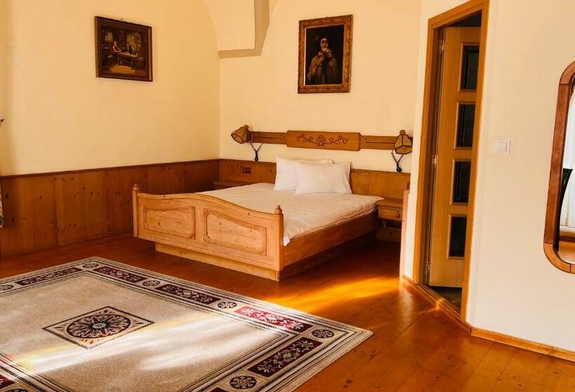 豪华房间, Armenopolis Adults Only